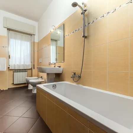 Casa Da Duchessa דירה סטרסה